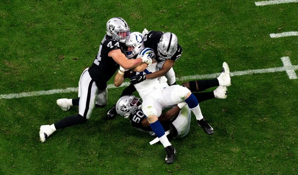 las vegas raiders defense